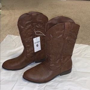 Brand new cowboy boots (women’s)